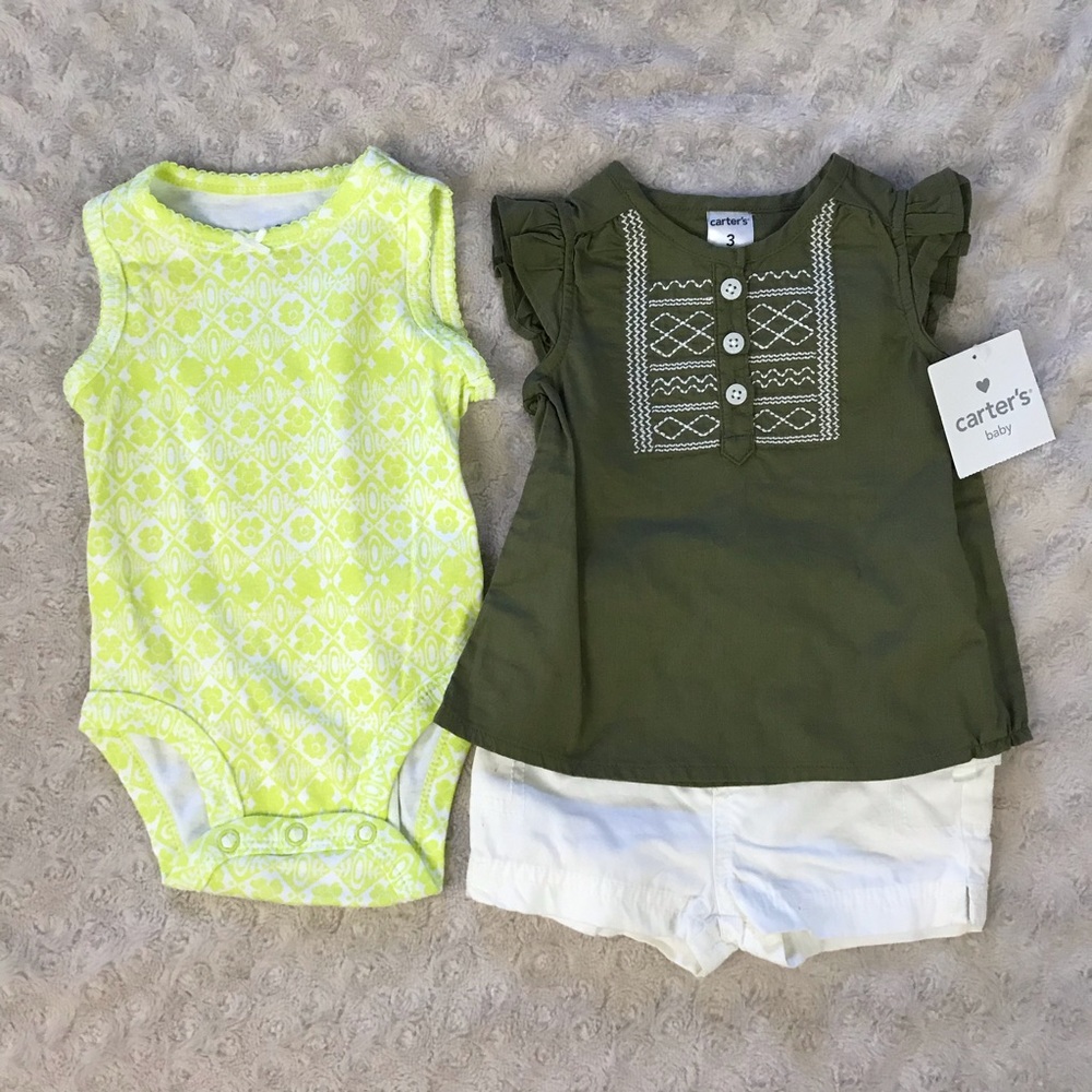Carter’s Baby Girl Outfit Green White 3 Months